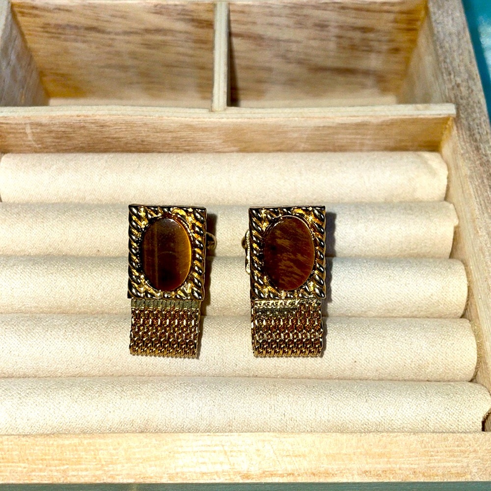 Vintage Genuine Tigers Eye Gemstone Cuff Links. - Picture 2 of 8